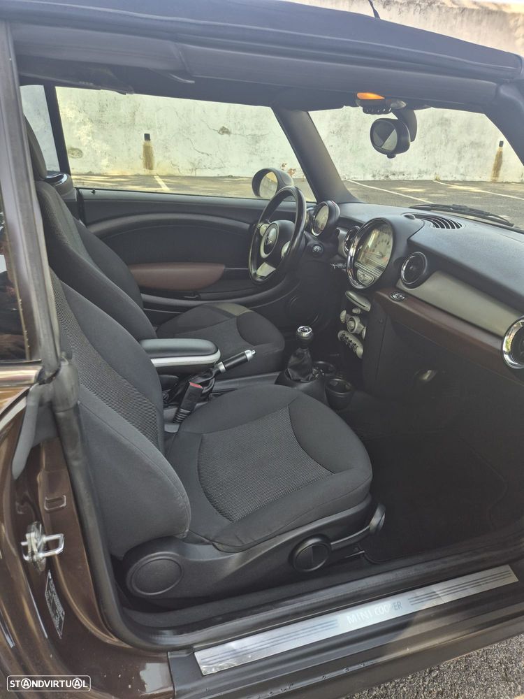 MINI Cabrio Cooper - 15