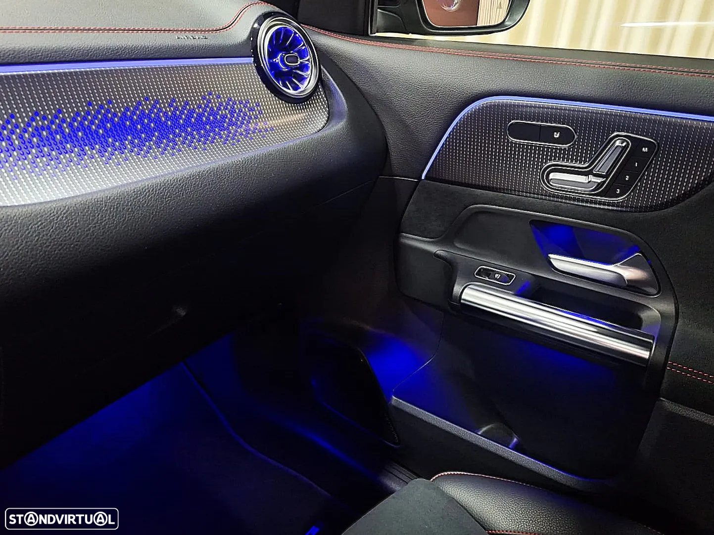 Mercedes-Benz EQA 300 4Matic AMG Line - 22