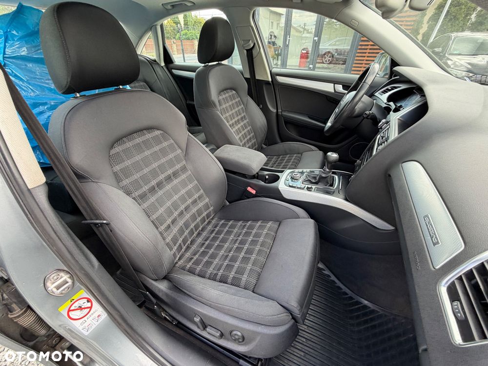 Audi A4 Limousine 3.2 FSI quattro S line Sportpaket (plus) - 34