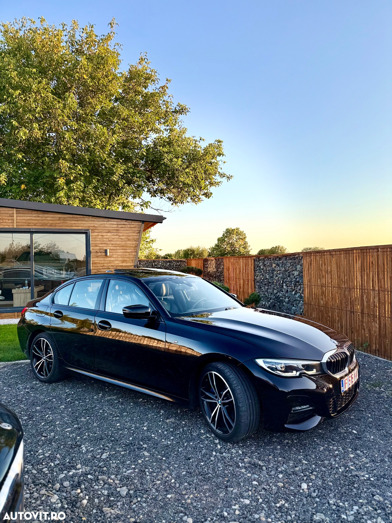 BMW Seria 3 330e Aut. M Sport - 11