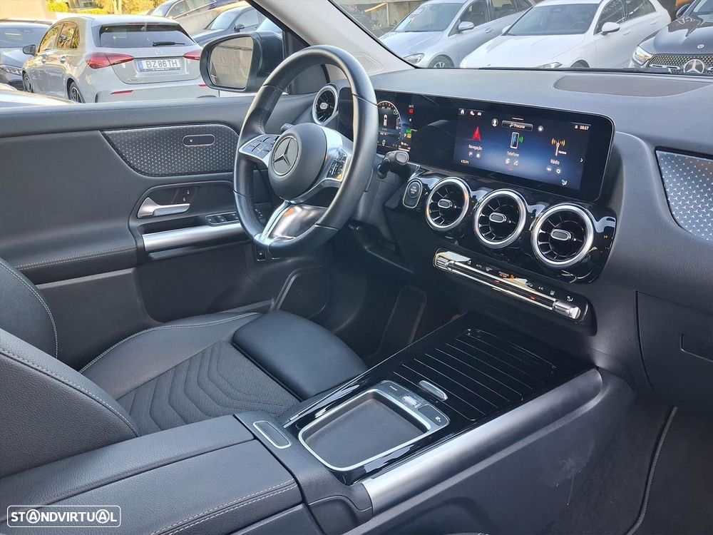 Mercedes-Benz GLA 250 e Progressive - 13