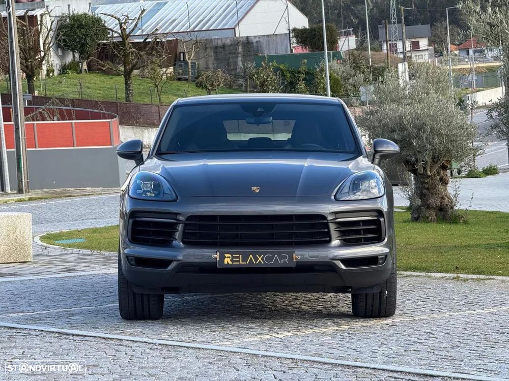 Porsche Cayenne Coupé E-Hybrid - 33
