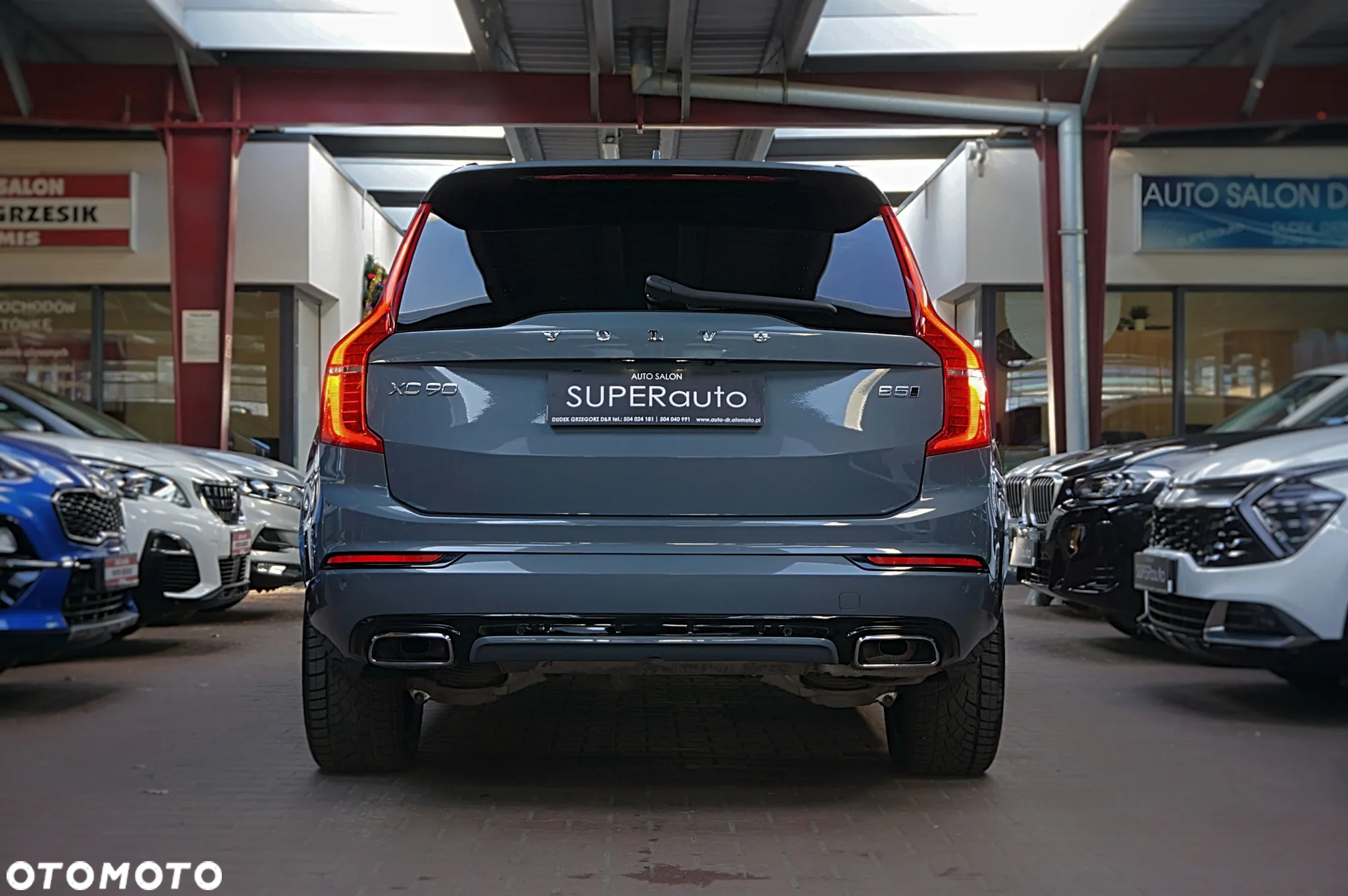 Volvo XC 90 - 7