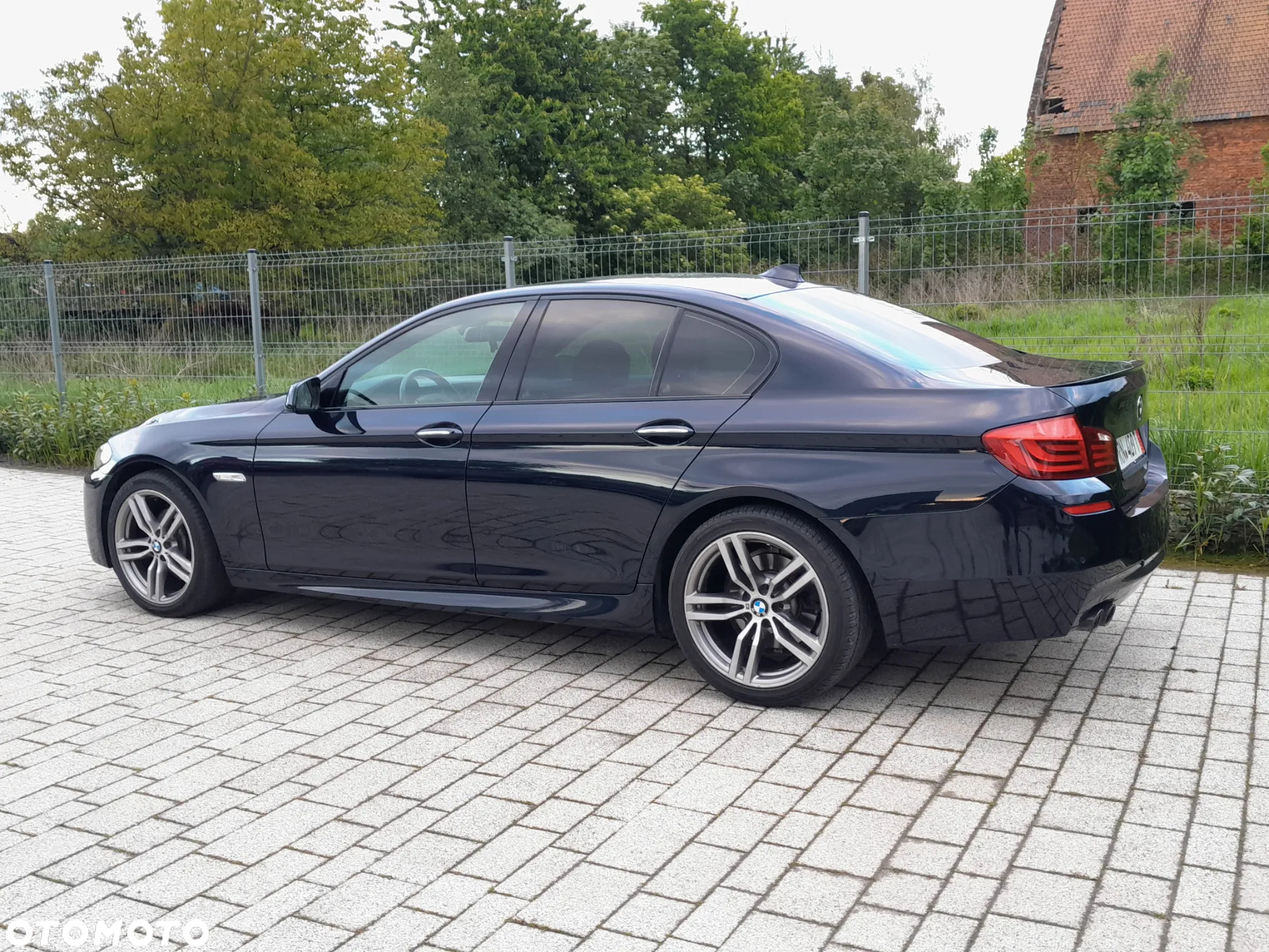 BMW Seria 5 520d Sport-Aut - 3