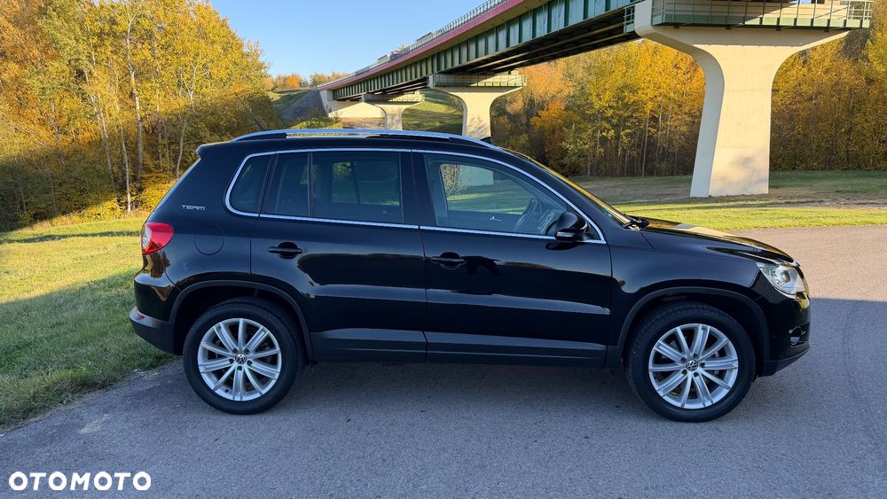 Volkswagen Tiguan - 6