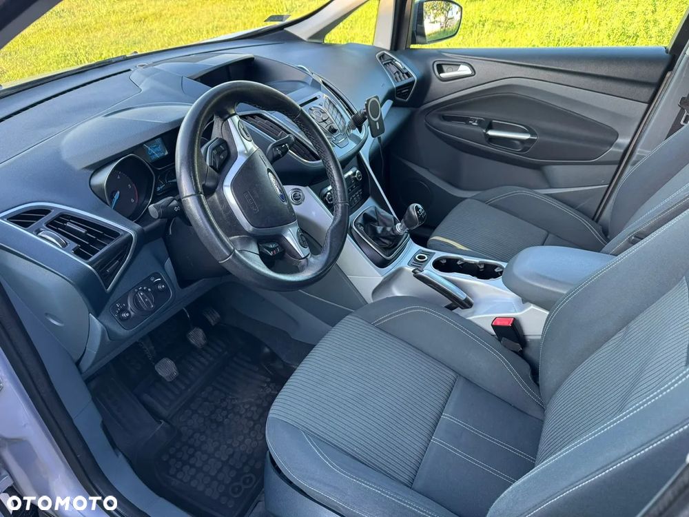 Ford C-MAX 1.6 TDCi Titanium - 4