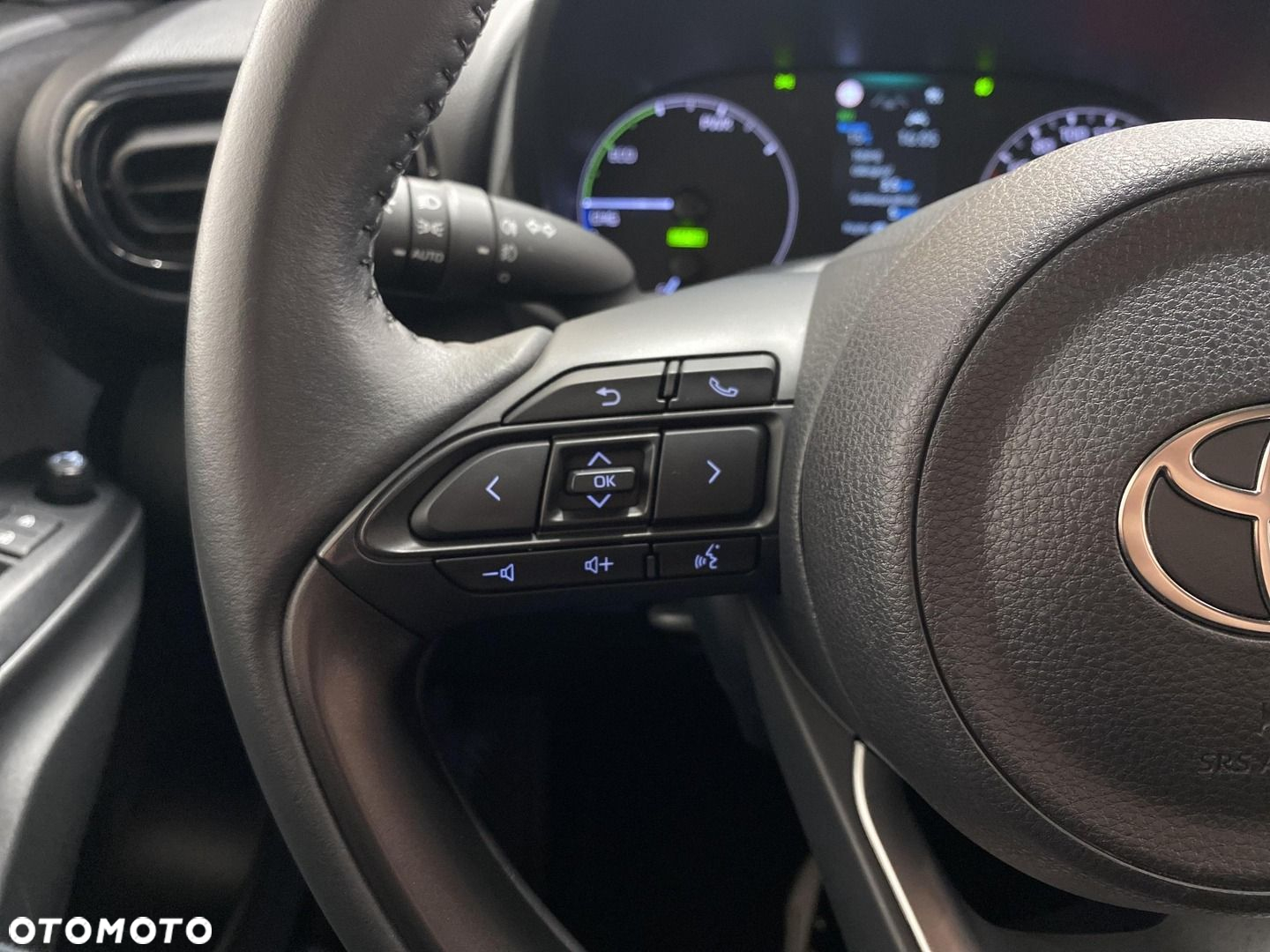 Toyota Yaris Hybrid 1.5 Comfort - 13