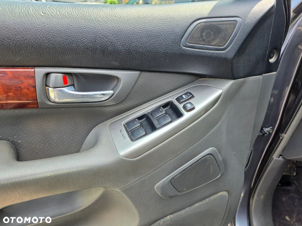Toyota Land Cruiser 3.0 D Luna Voyage - 10