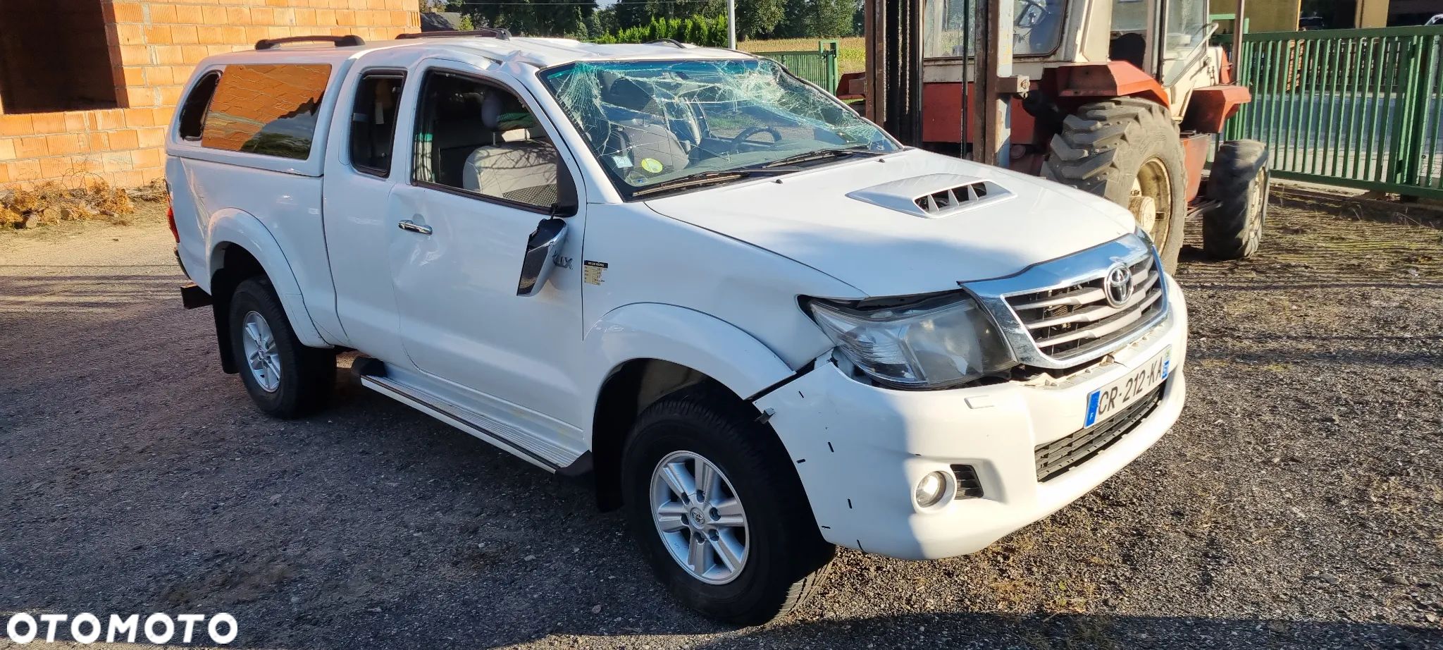 Toyota Hilux 2.4 D-4D Single Cab DLX 4x4 - 1