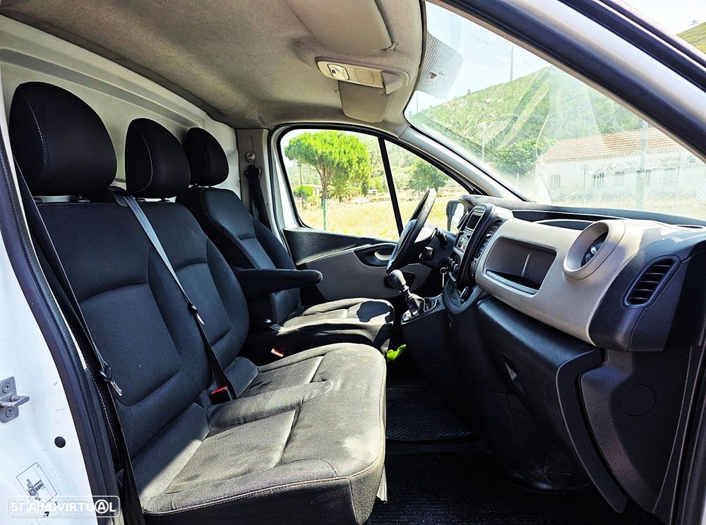 Renault Trafic 1.6 dCi L1H1 1.0T - 11