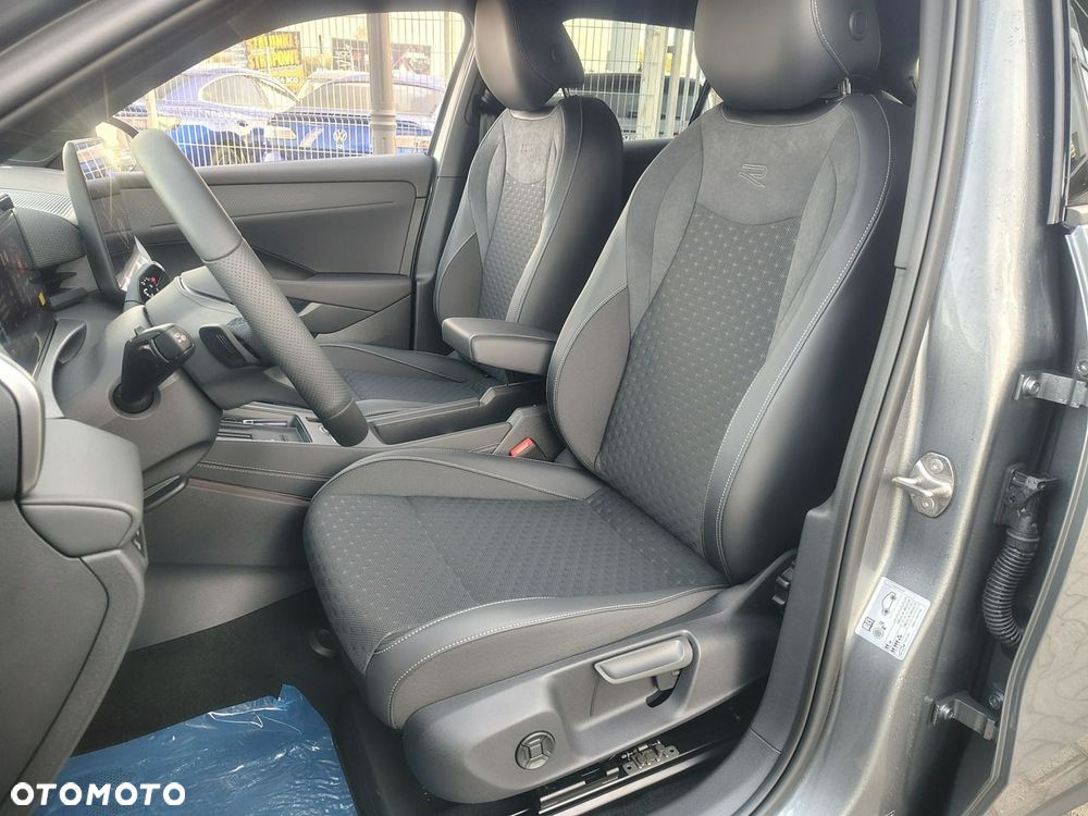 Volkswagen T-Roc 1.5 eTSI R-Line DSG - 9