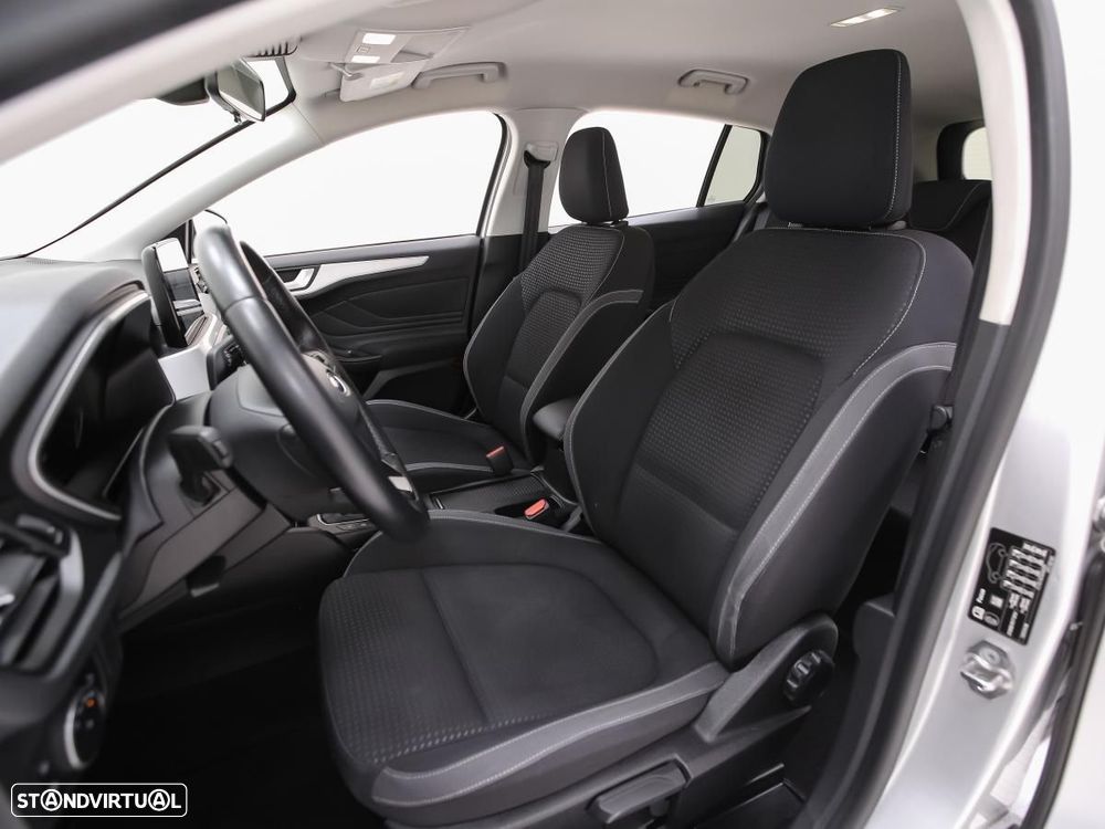 Ford Focus SW 1.5 TDCi EcoBlue Business - 7