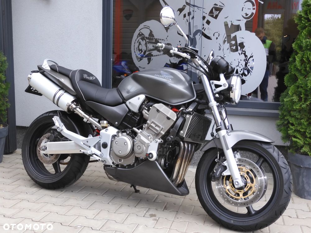 Honda Hornet - 19