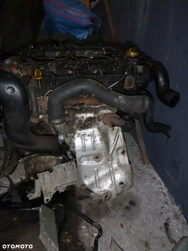 SILNIK OPEL ASTRA H 1,9 CDTI  Z19DTH - 3