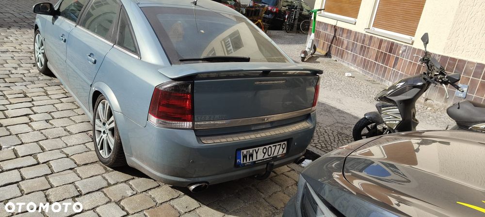 Opel Vectra 1.8 - 7