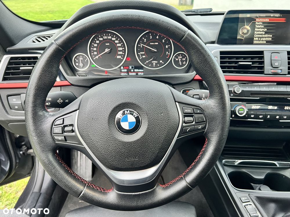 BMW Seria 3 318i Sport Line - 12