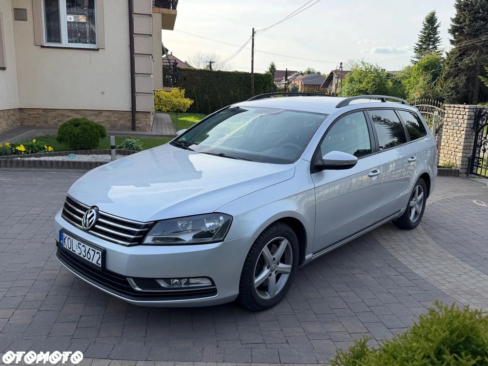Volkswagen Passat 2.0 Blue TDI SCR Trendline - 10