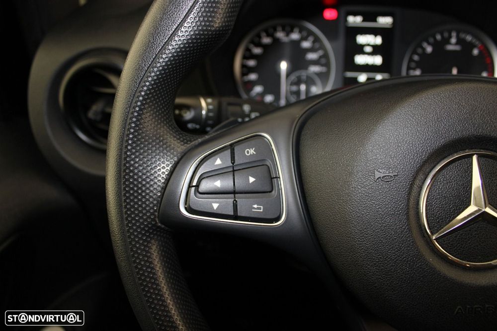 Mercedes-Benz VITO TOURER 116CDI AUTO - 12