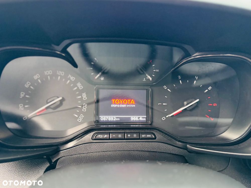 Toyota Proace City Verso 1.5 D-4D Business - 11