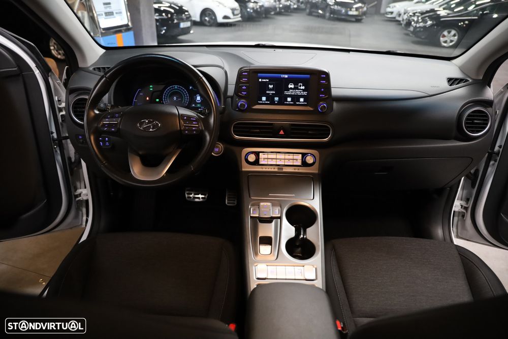 Hyundai Kauai 39 kWh Executive - 16