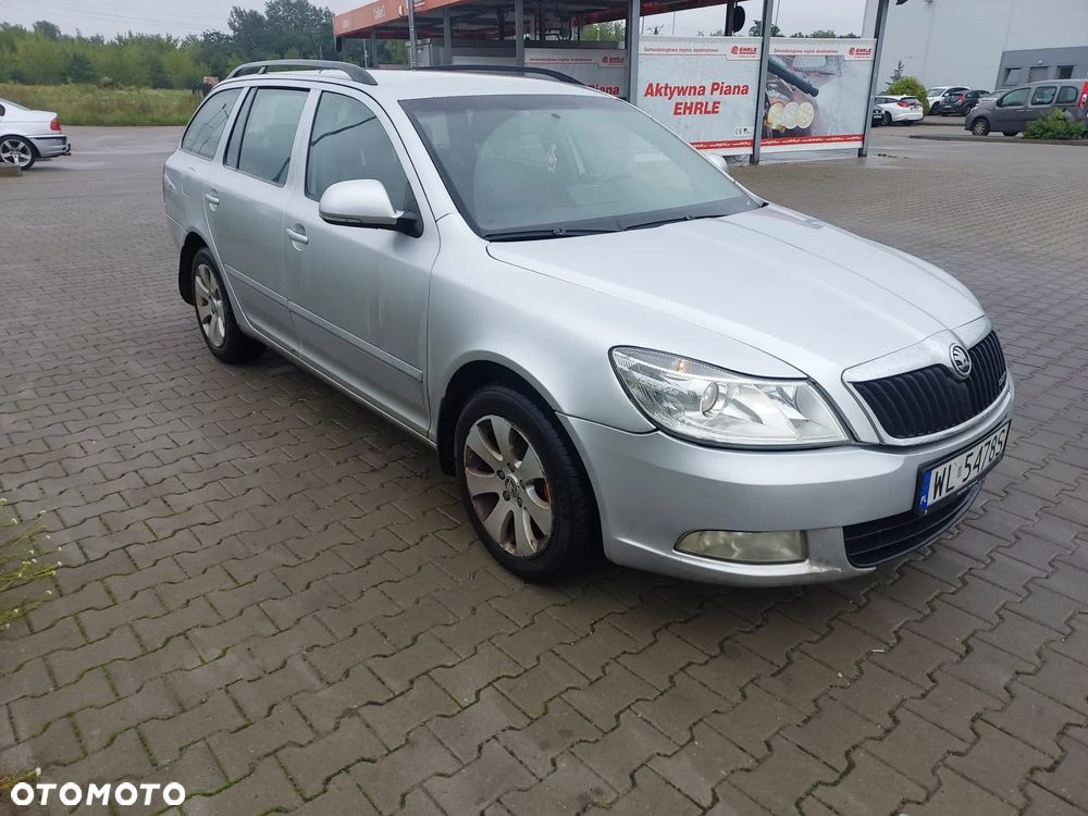 Skoda Octavia 2.0 TDI Ambiente - 26