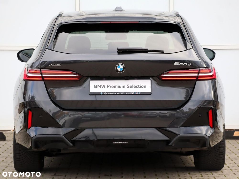 BMW Seria 5 - 11