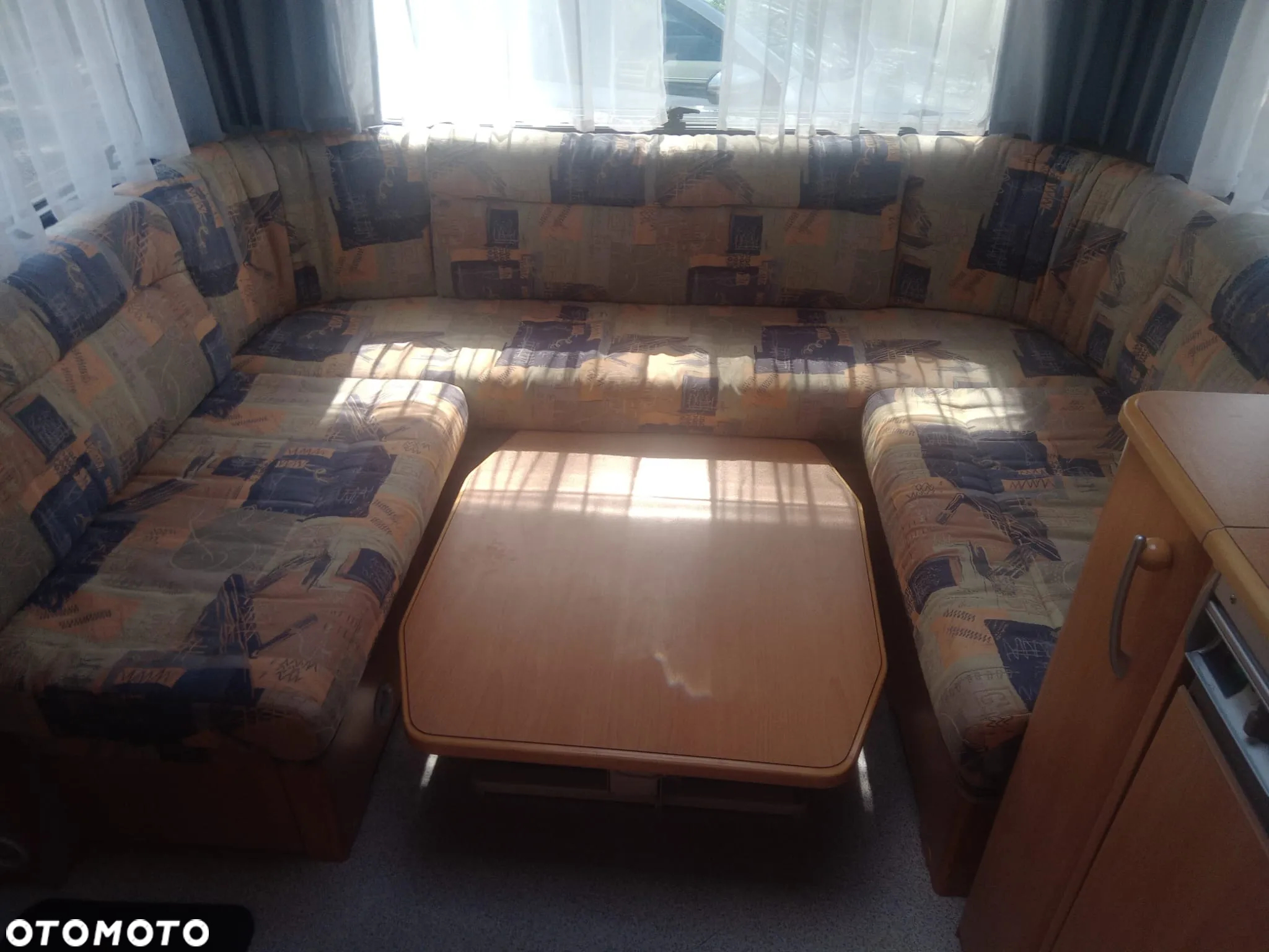 KNAUS SUDWIND 550 - 8