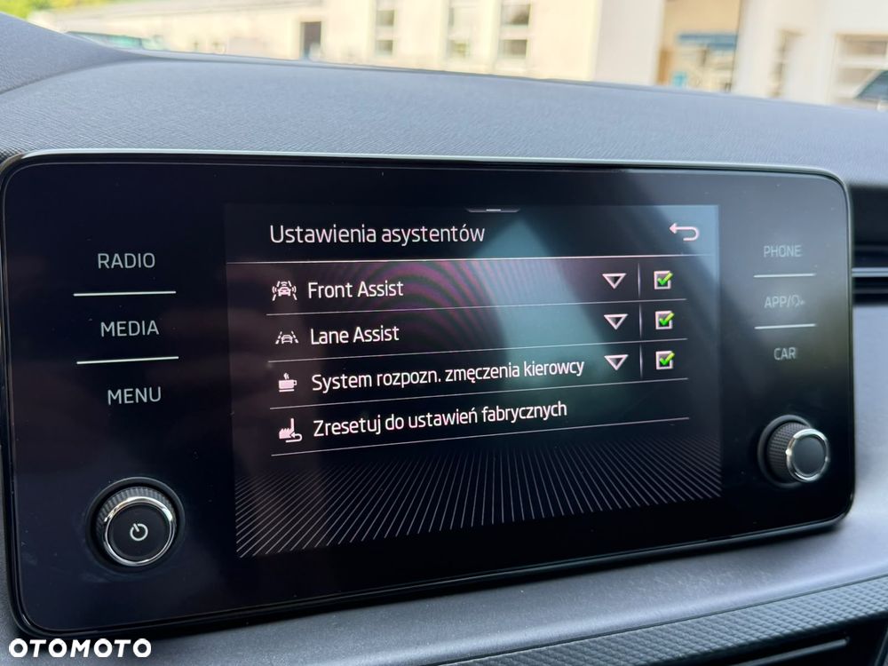 Skoda Scala 1.0 TSI Ambition - 24