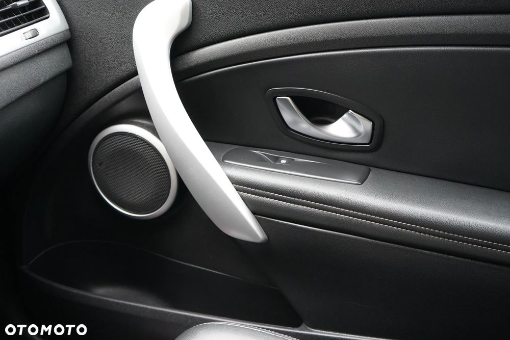 Renault Megane - 9