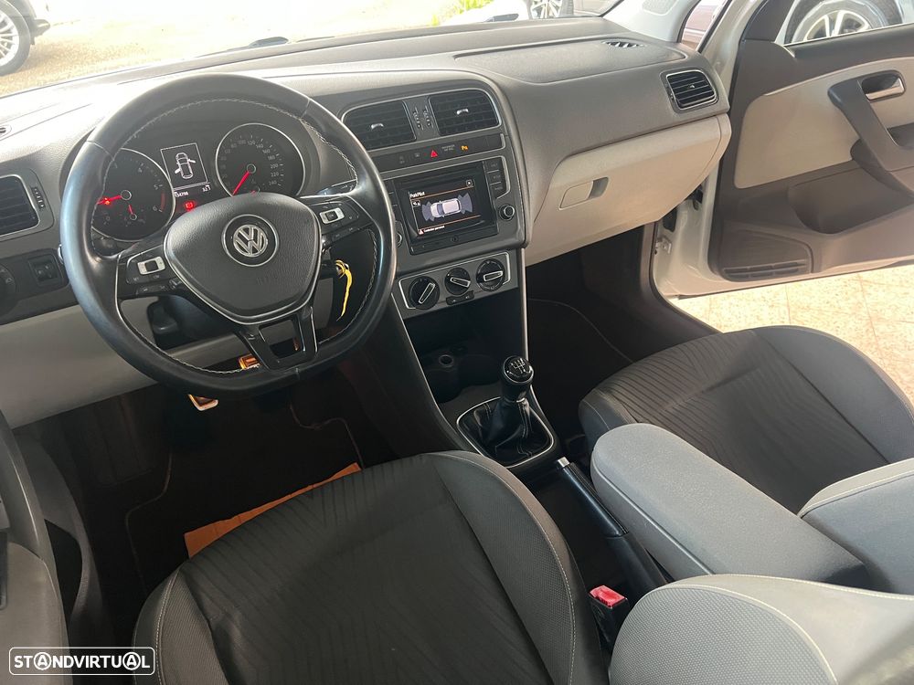VW Polo 1.4 TDi (Blue Motion ) Highline - 31