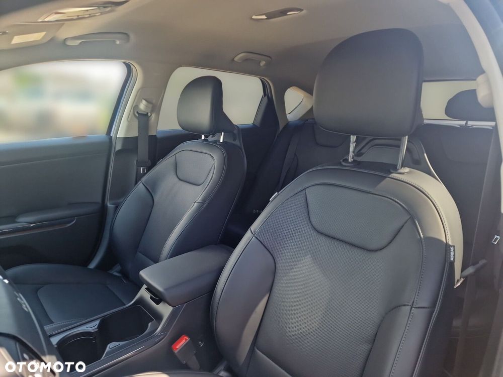 Kia K4 - 12