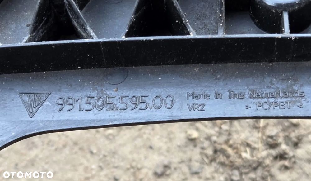 Listwa dokładka zderzaka przedniego Porsche 911 992 99150559500 - 5