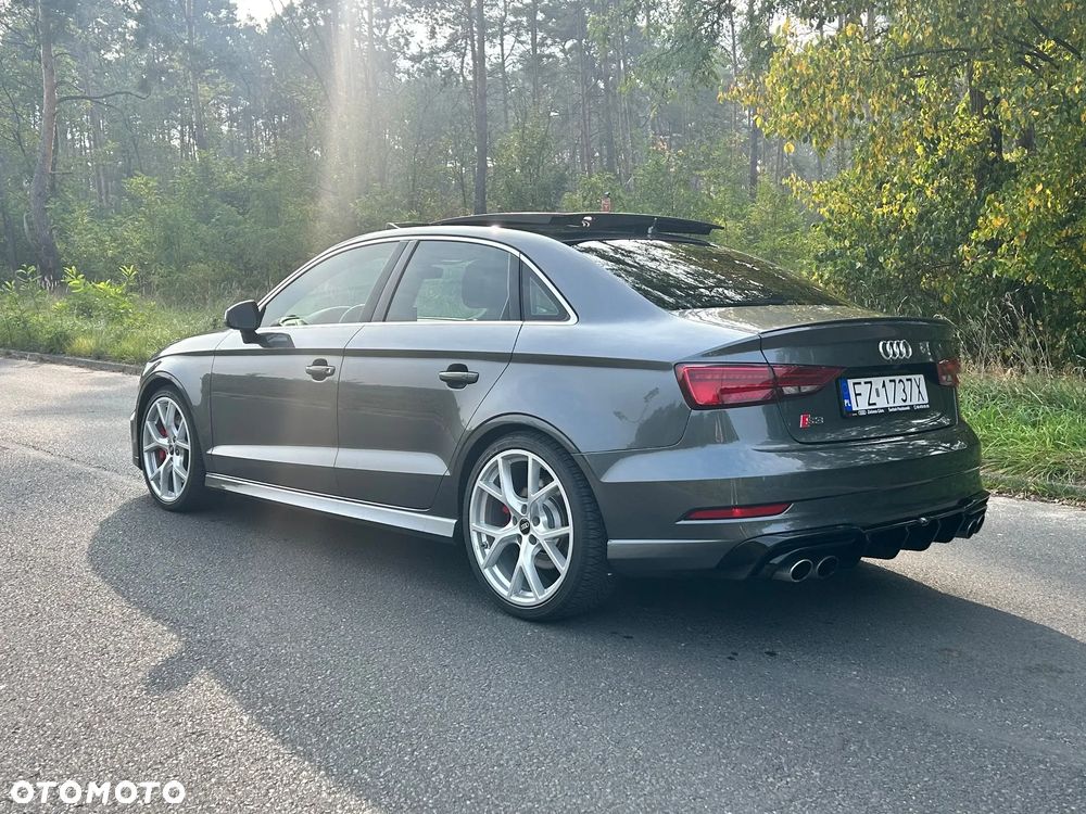 Audi S3 2018 photo 2