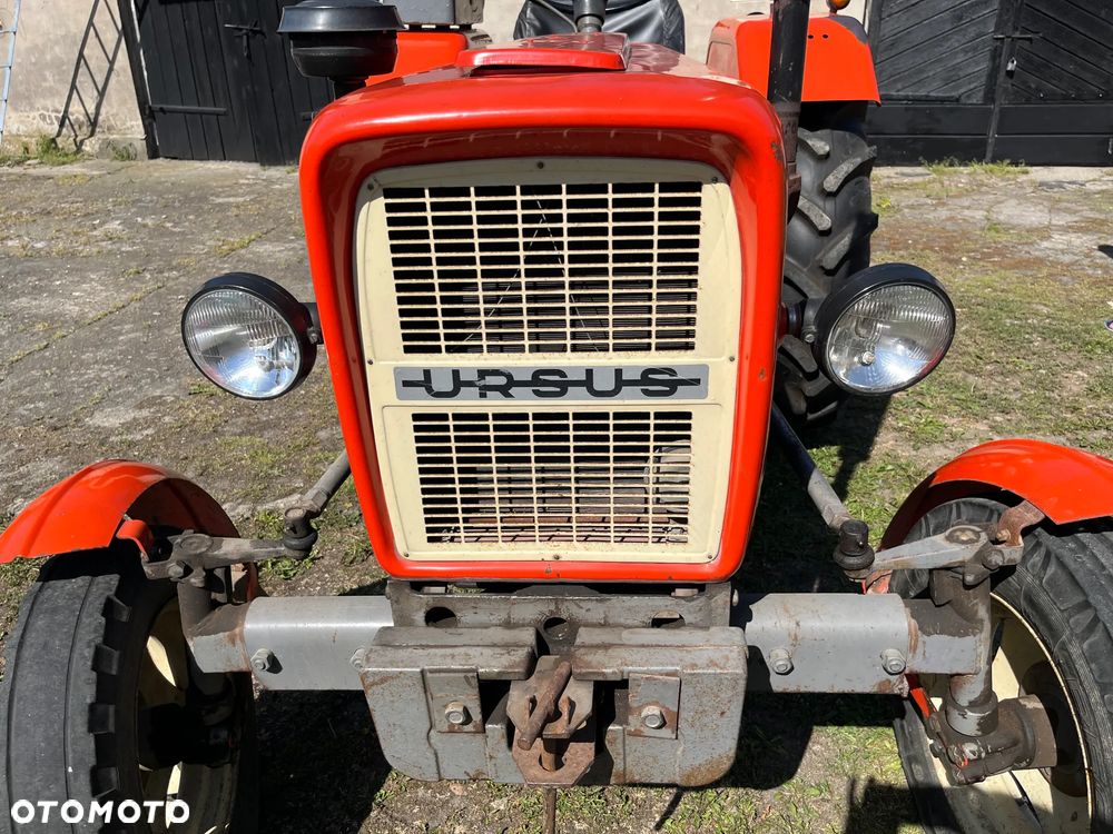 Ursus C330 - 14