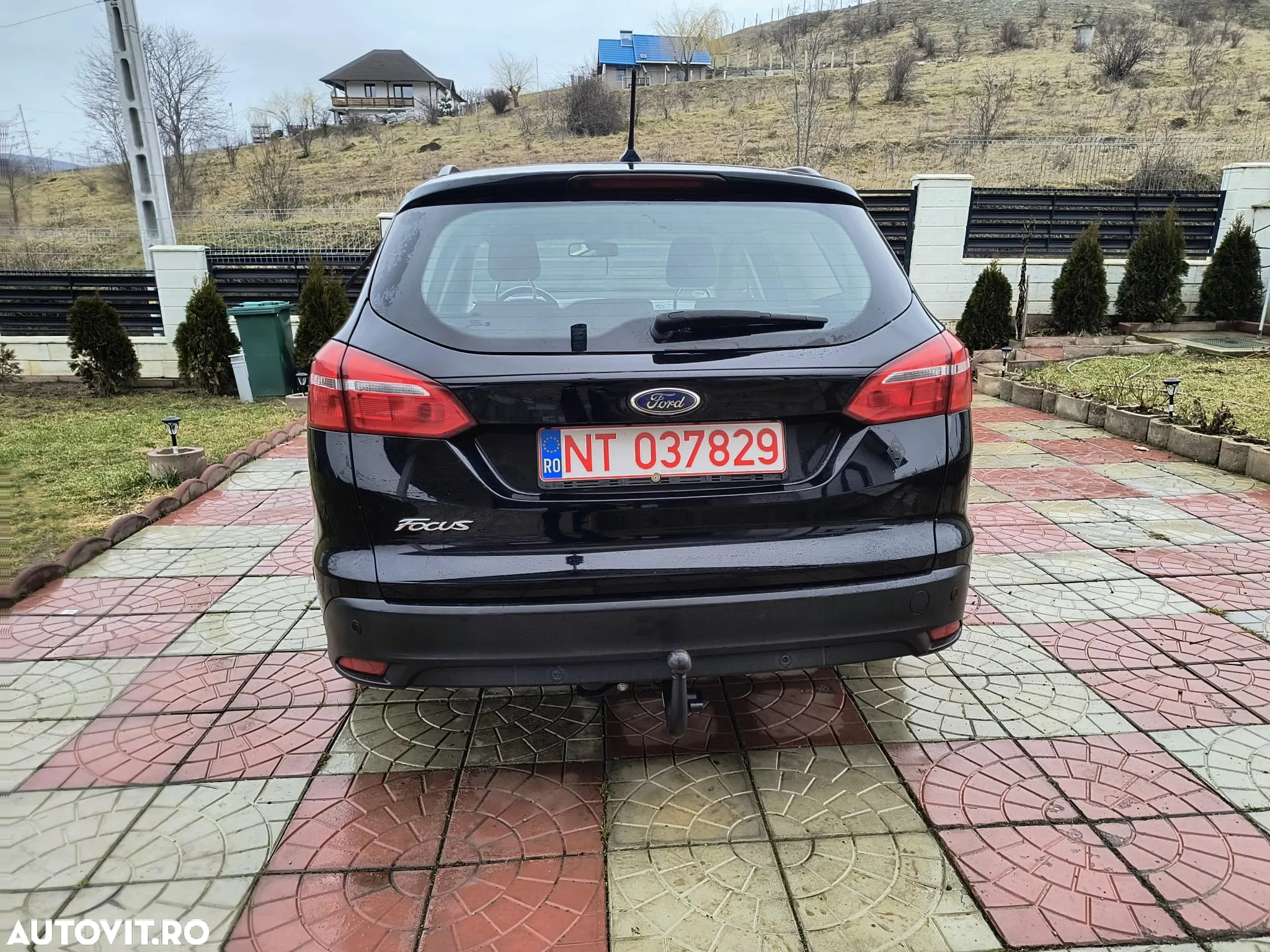 Ford Focus 1.5 EcoBlue Start-Stopp-System ACTIVE - 4