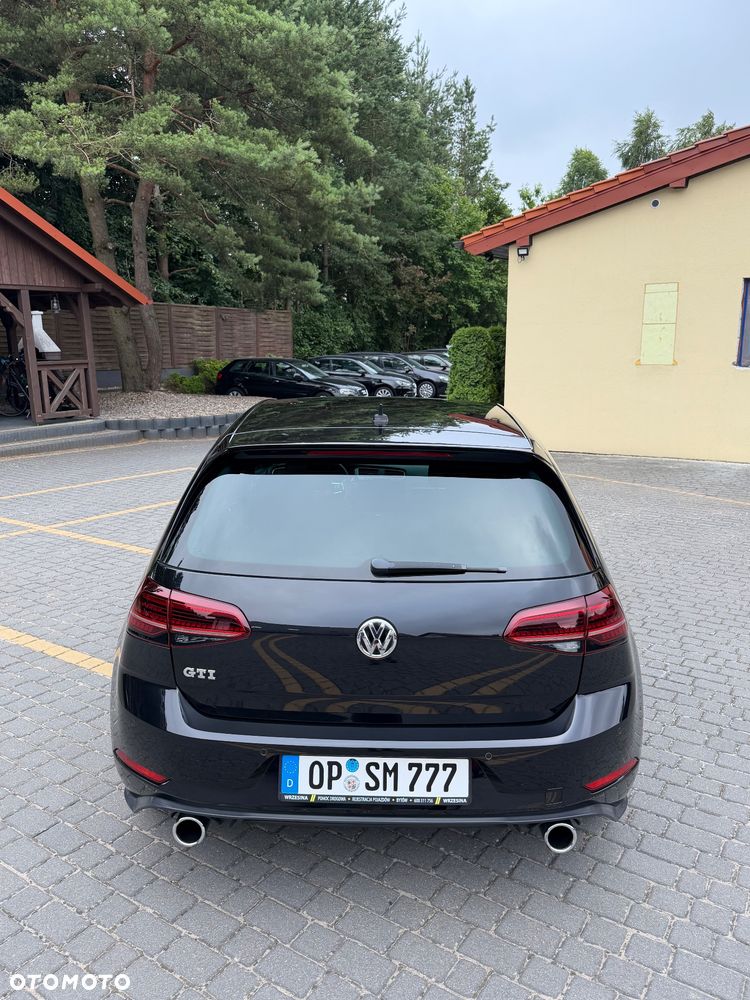 Volkswagen Golf GTI (BlueMotion Technology) DSG - 10