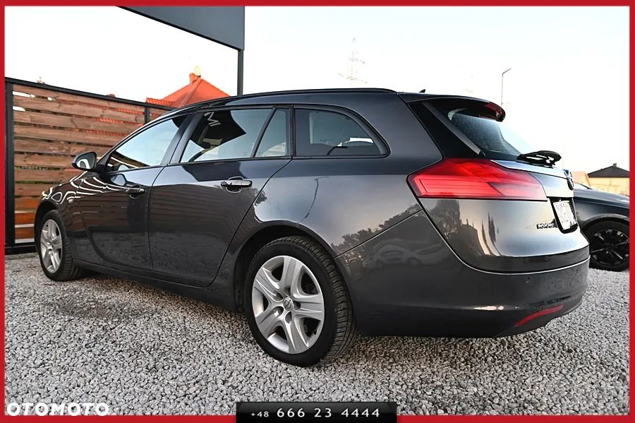 Opel Insignia 2.0 CDTI Sports Tourer Edition - 9