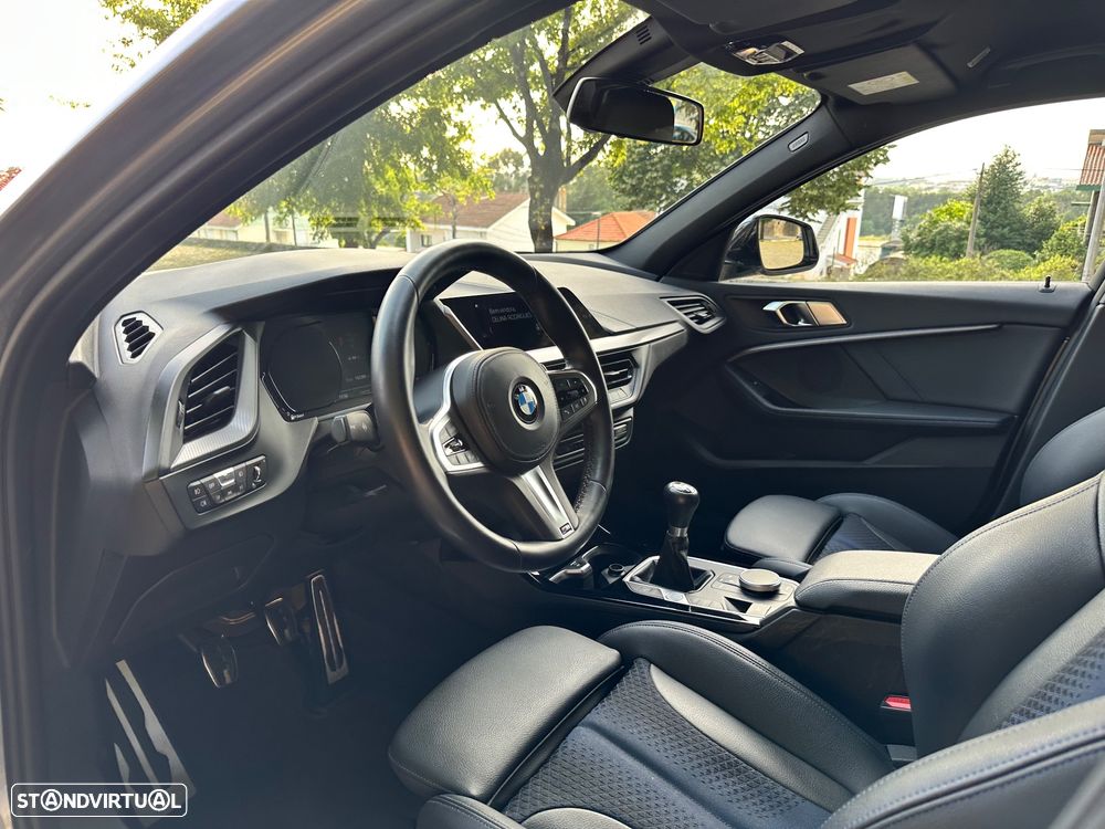 BMW 116 d Pack Desportivo M - 20