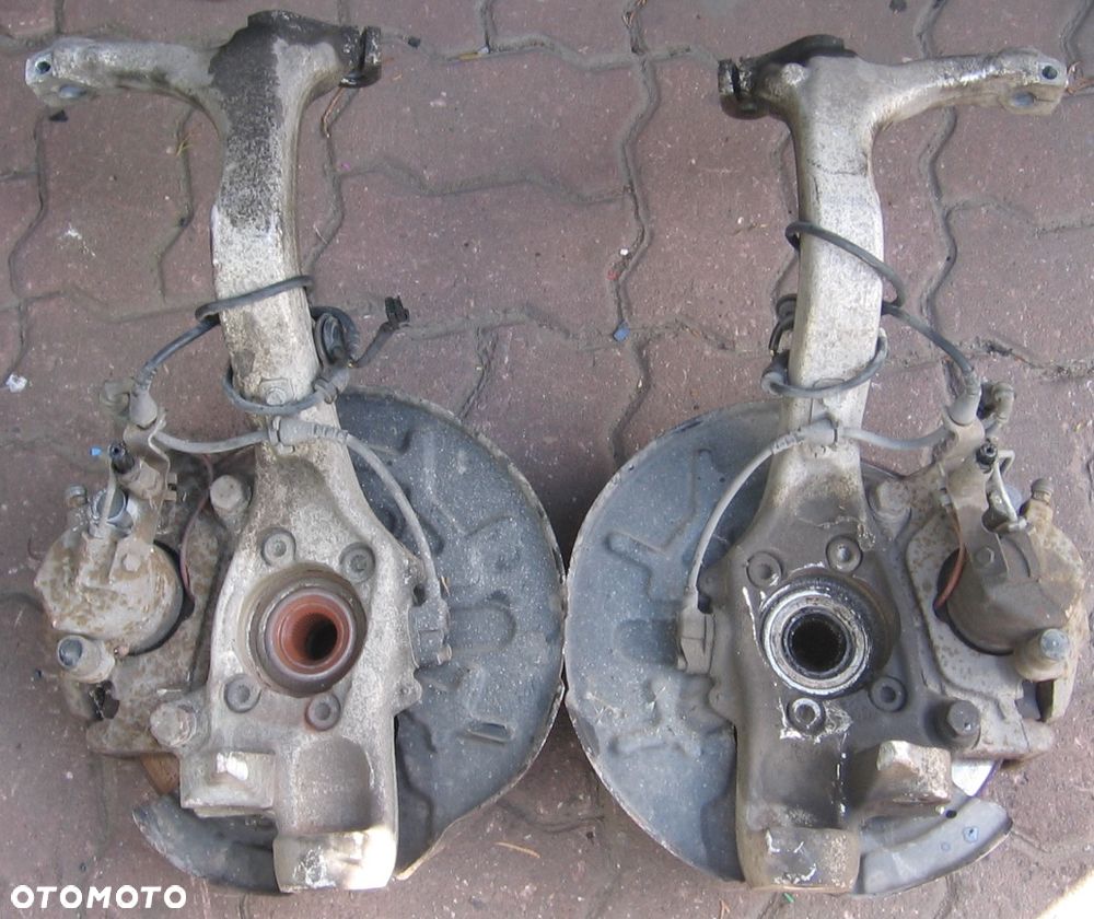 zwrotnica przód prawa lewa AUDI A4 B6 B7 - 6