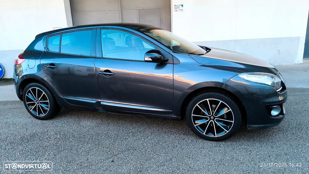 Renault Mégane ENERGY dCi 110 Start & Stop Bose Edition - 37