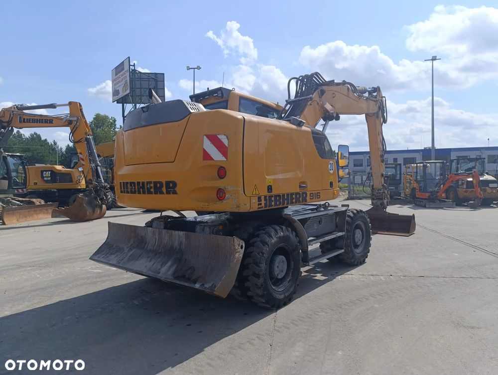 Liebherr A916 - 3