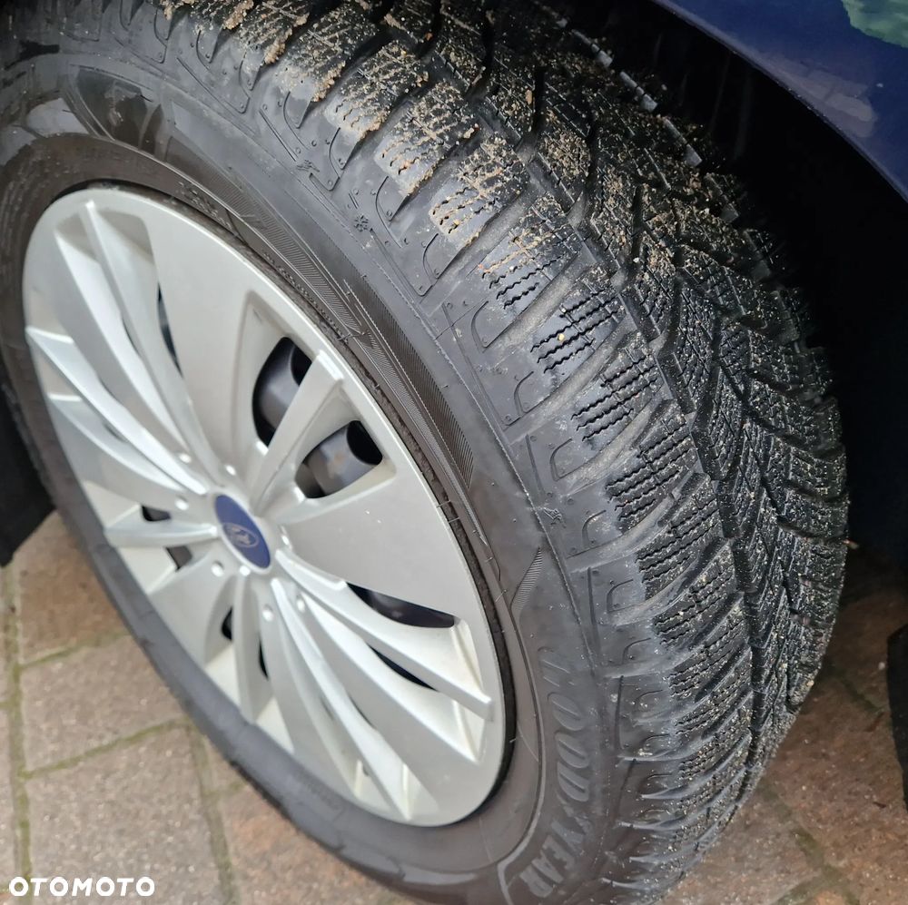 Ford C-MAX 2.0 TDCi Titanium - 25