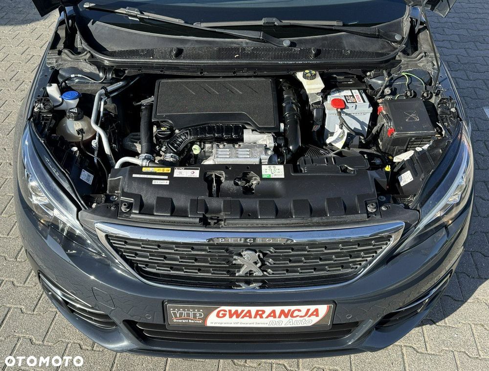 Peugeot 308 1.2 PureTech Business Line S&S - 17