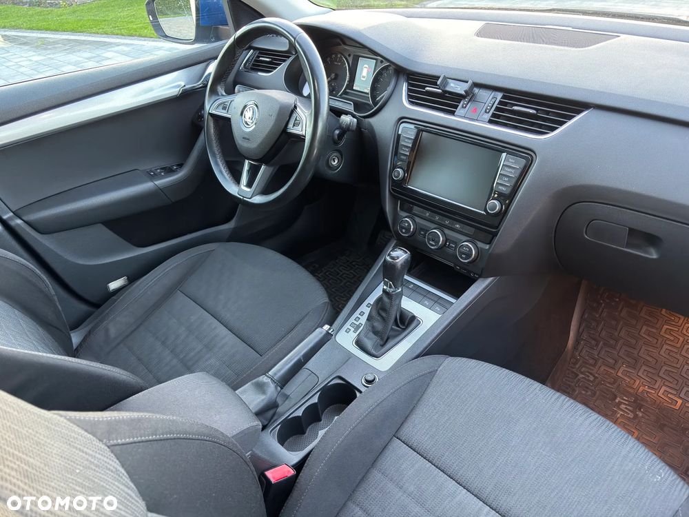 Skoda Octavia 2.0 TDI Elegance DSG - 13