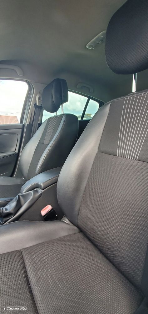 Renault Mégane 1.5 dCi Dynamique S - 10