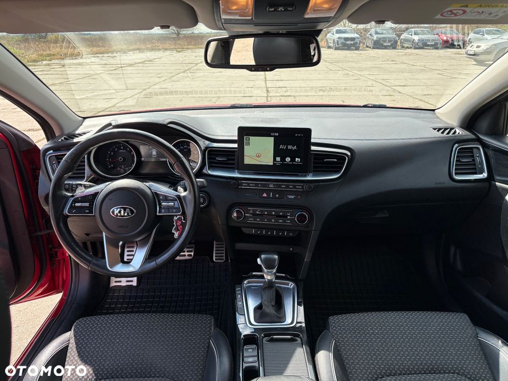 Kia Ceed 1.4 T-GDI L Business Line Plus DCT - 9