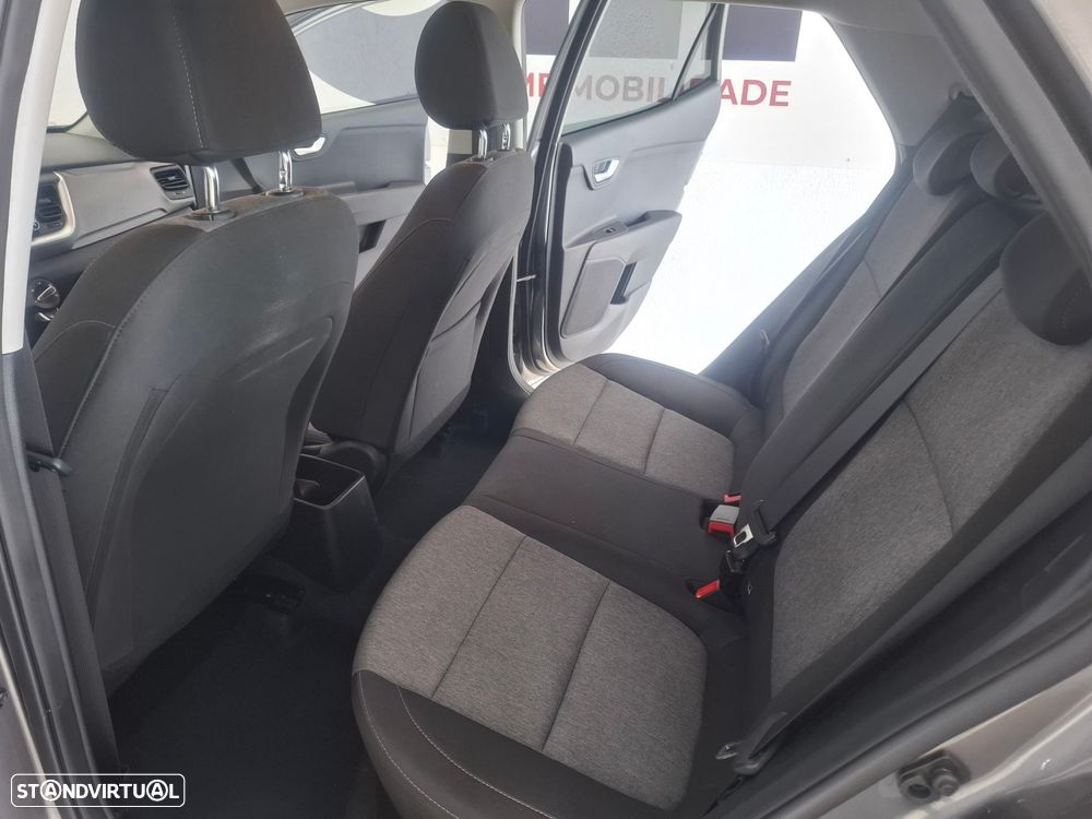 Kia Stonic 1.2 Dynamic - 9