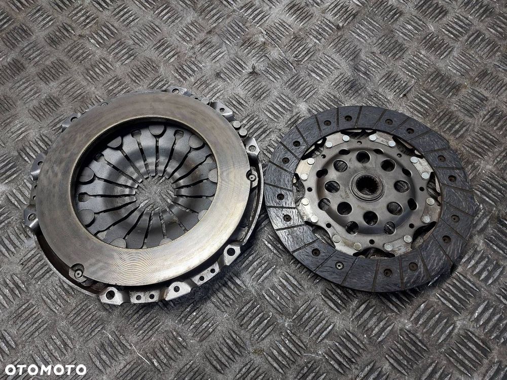 SPRZĘGŁO TARCZA + DOCISK PEUGEOT 407 I 2.0 HDI - 5