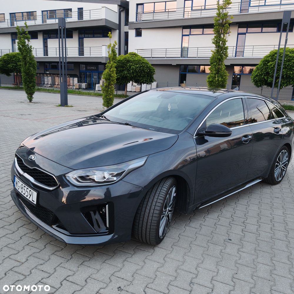 Kia ProCeed - 4
