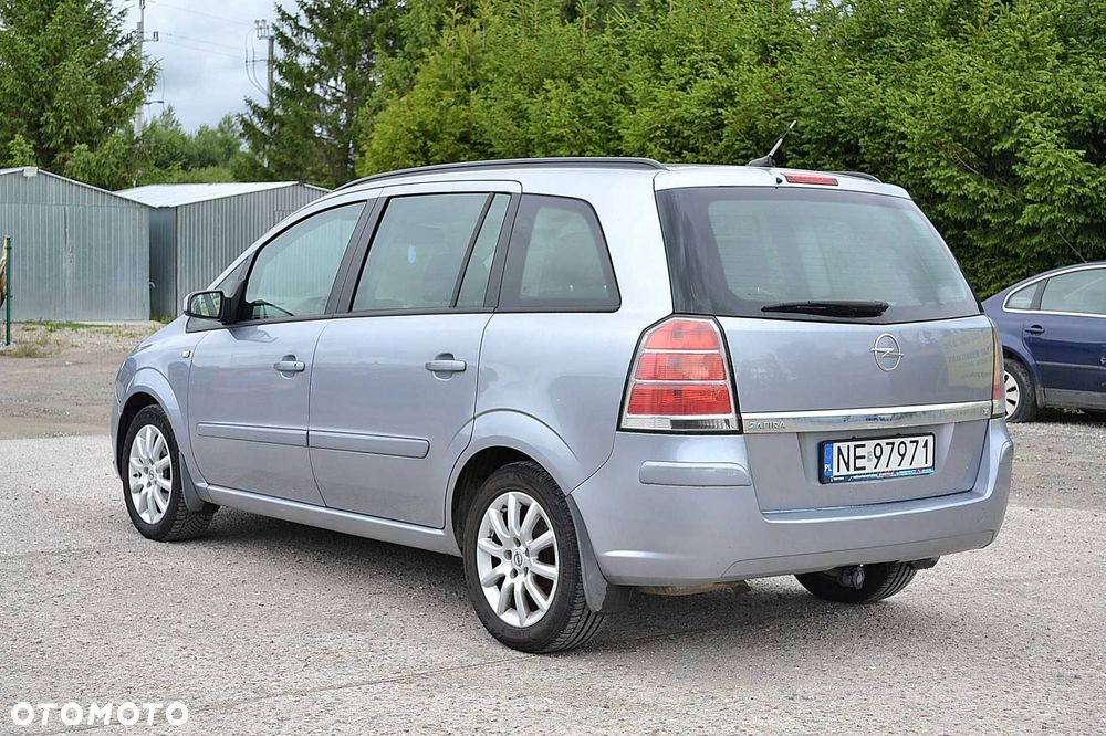 Opel Zafira - 7